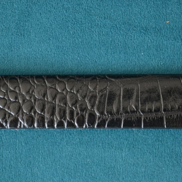 Ralph Lauren Crocodile-stamped Leather Belt - Picture 6 of 7